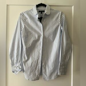 Banana Republic Blue & White Stripe Women’s Dress Shirt
